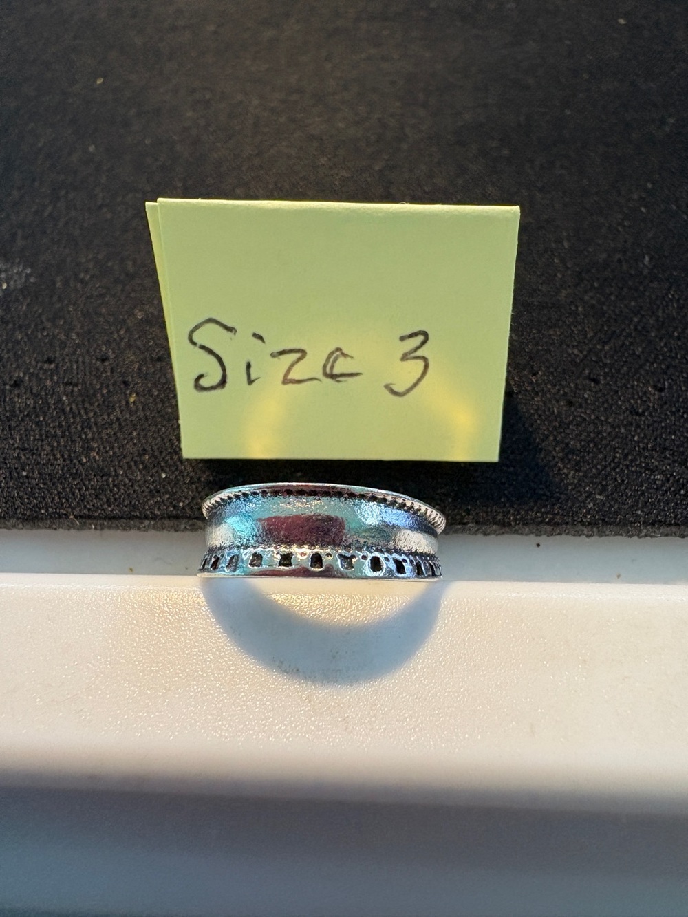 Silver-Tone Decorative Band Ring - Size 3